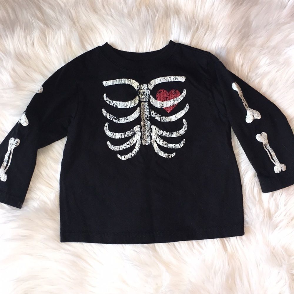 ♥️ Skeleton Heart Shirt 24M